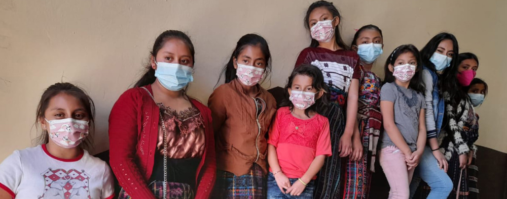 Girls from Chimaltenango who participate in Coincidir programs